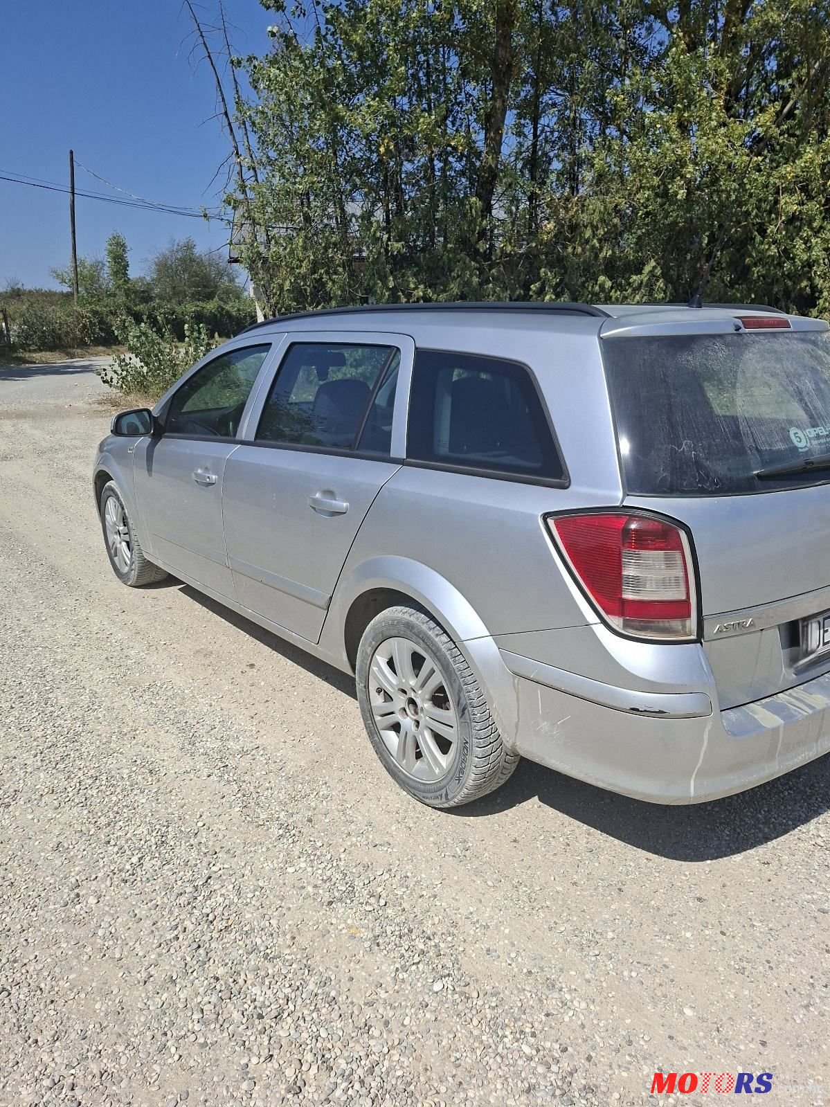 2009' Opel Astra Karavan photo #3
