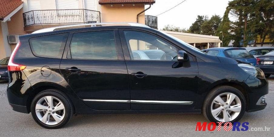 2012' Renault Grand Scenic 1,5 Dci photo #1