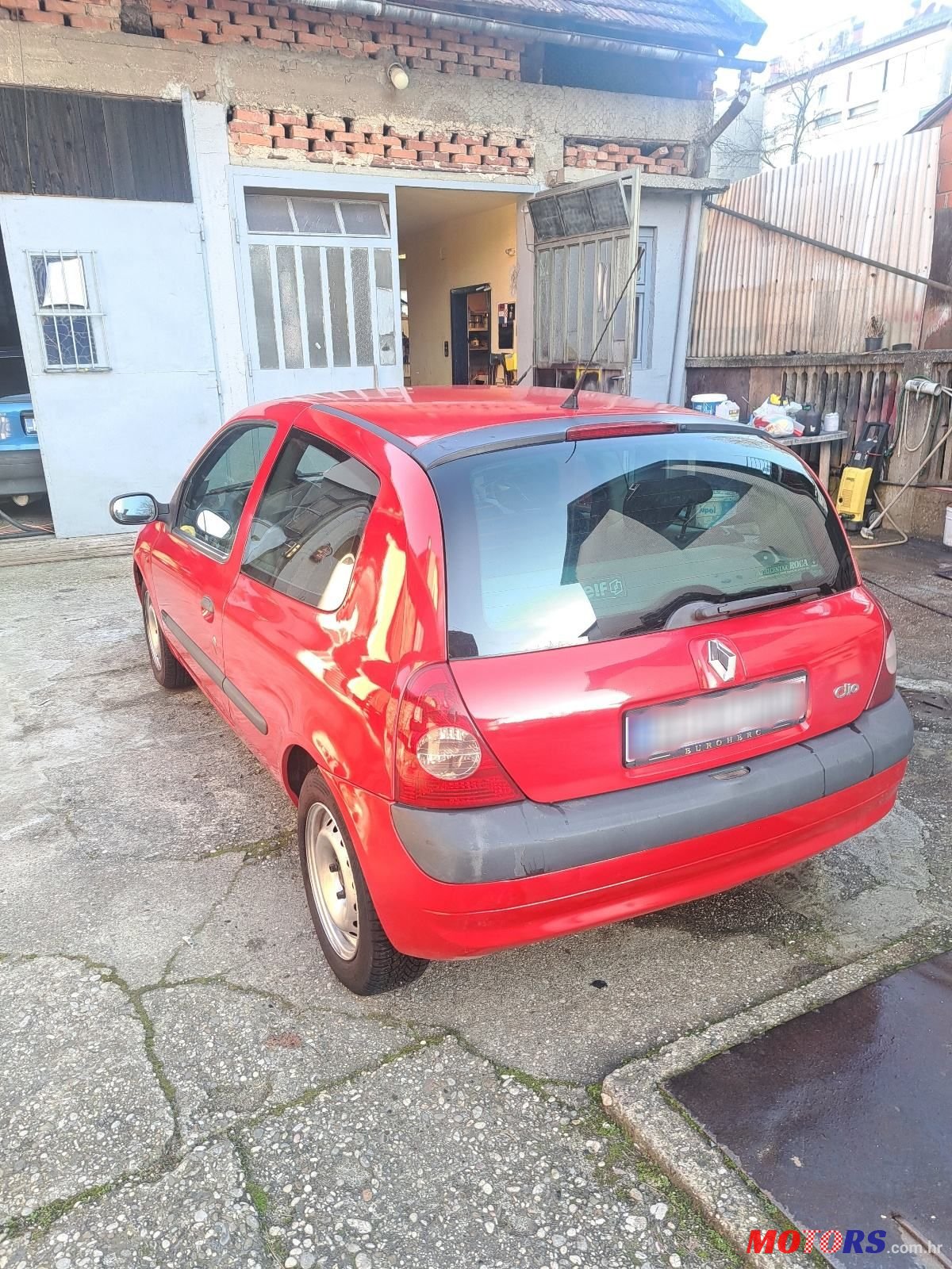2002' Renault Clio 1,5 Dci photo #4