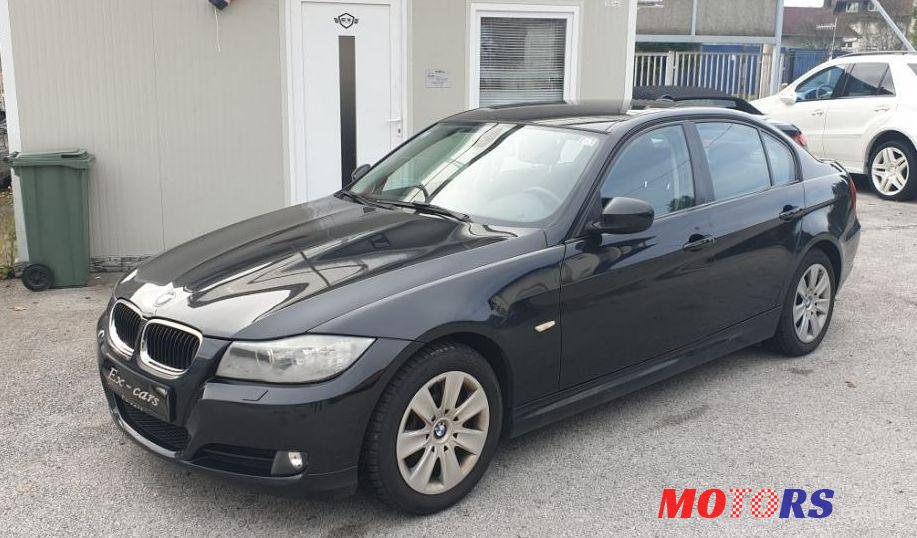 2010' BMW Serija 3 318D 17 photo #1