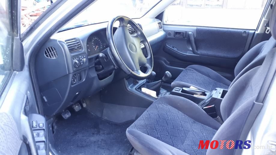 2000' Opel Frontera photo #6