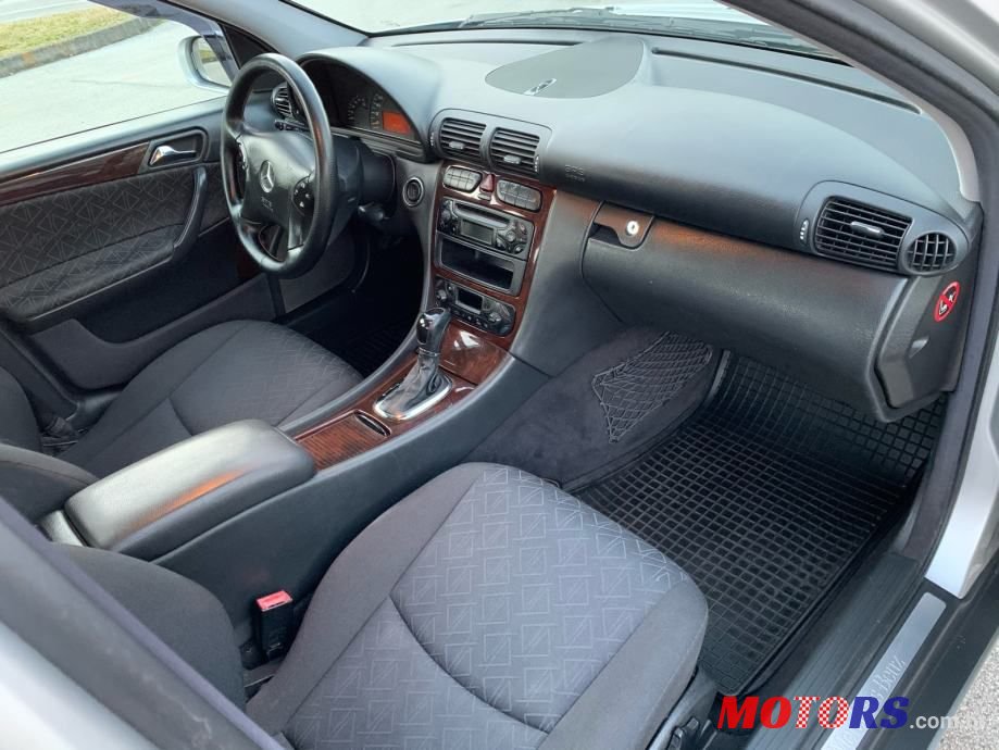 2001' Mercedes-Benz C-Klasa 200 photo #2