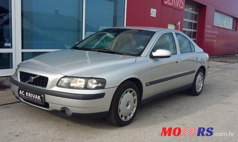 2002' Volvo S60 2,4 photo #1