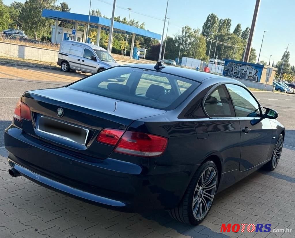 2008' BMW Serija 3 320Cd photo #4