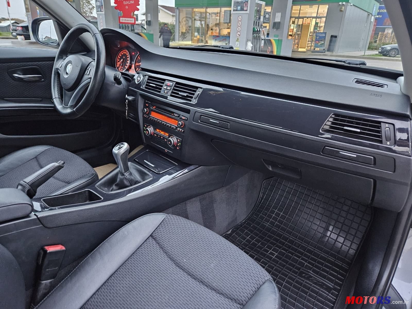 2011' BMW i3 Limuzina photo #1