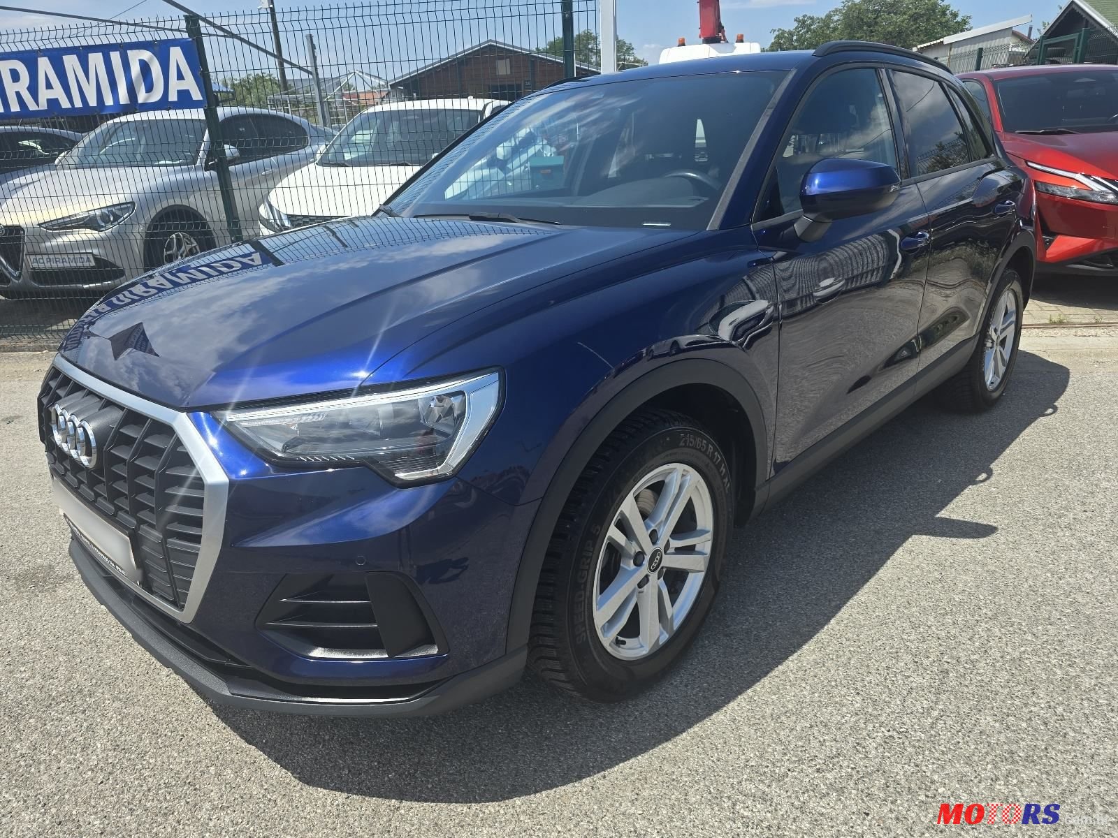 2021' Audi Q3 35 Tdi photo #3