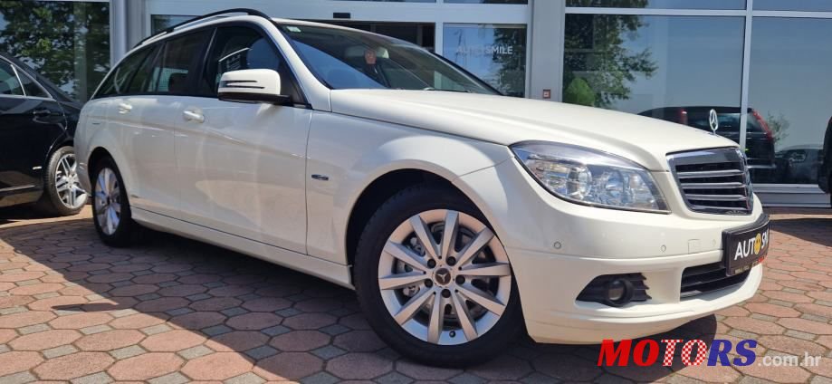 2011' Mercedes-Benz C-Klasa 200 Cdi T photo #4