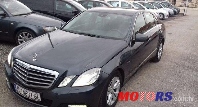 2011' Mercedes-Benz E-Klasa 220 Cdi photo #1