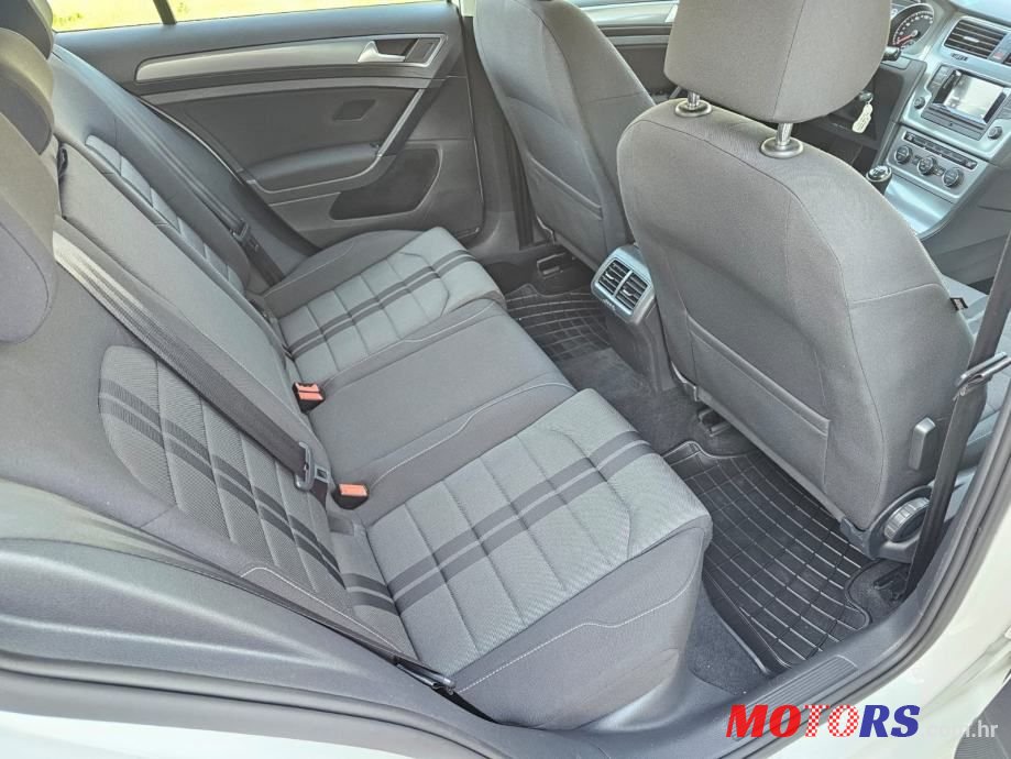 2017' Volkswagen Golf VII 1,6 Tdi photo #6