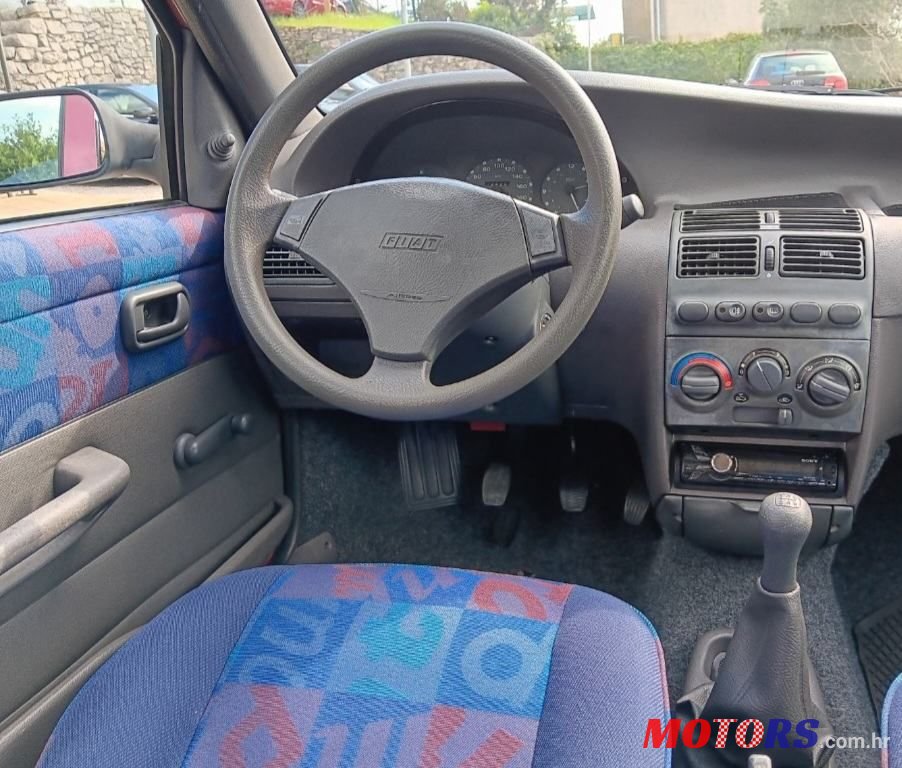 1999' Fiat Punto 55 photo #2