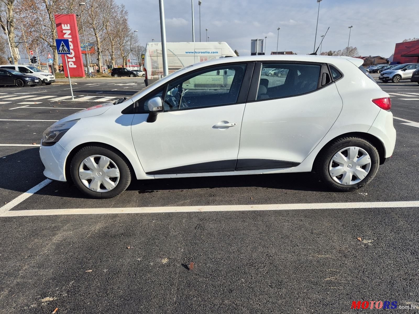 2013' Renault Clio 1,2 16V photo #2