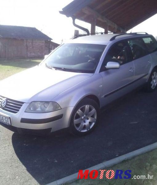 2002' Volkswagen Passat Variant 1,9 Tdi photo #1