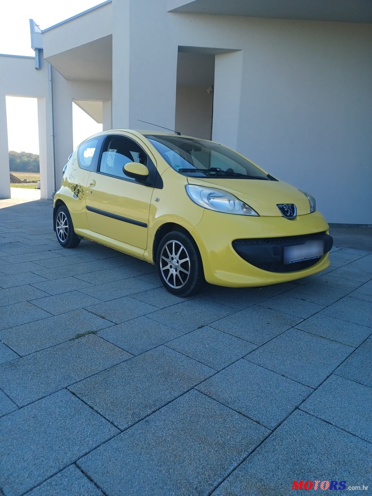 2006' Peugeot 107 1,0 photo #2