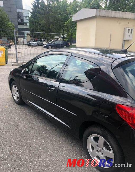 2008' Peugeot 207 1,4 16V Vti photo #1