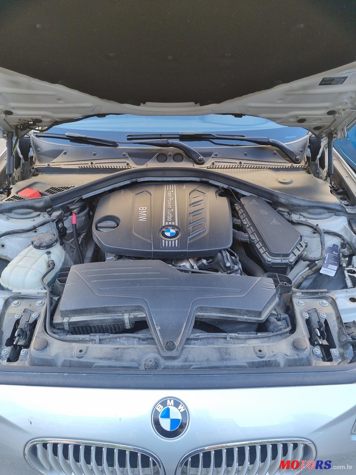 2012' BMW 118 D photo #1