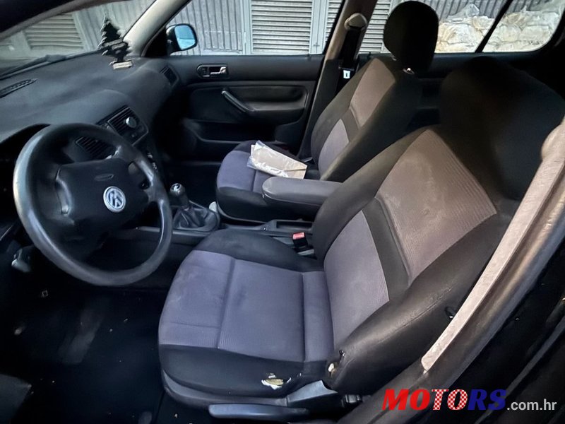 2001' Volkswagen Golf IV 1,9 Tdi photo #4