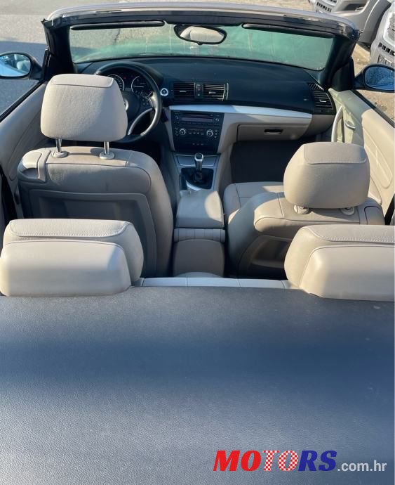 2009' BMW Serija 1 120D photo #6