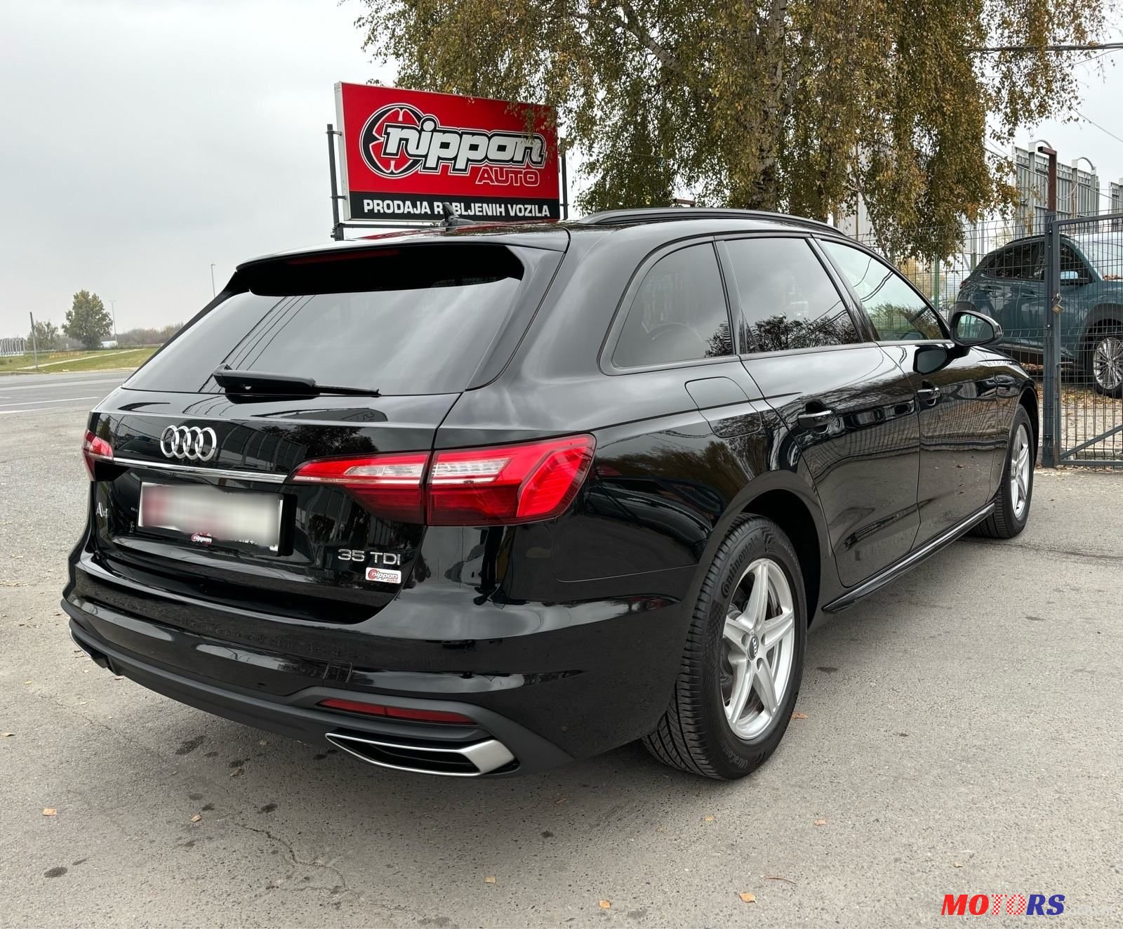 2019' Audi A4 Avant photo #6