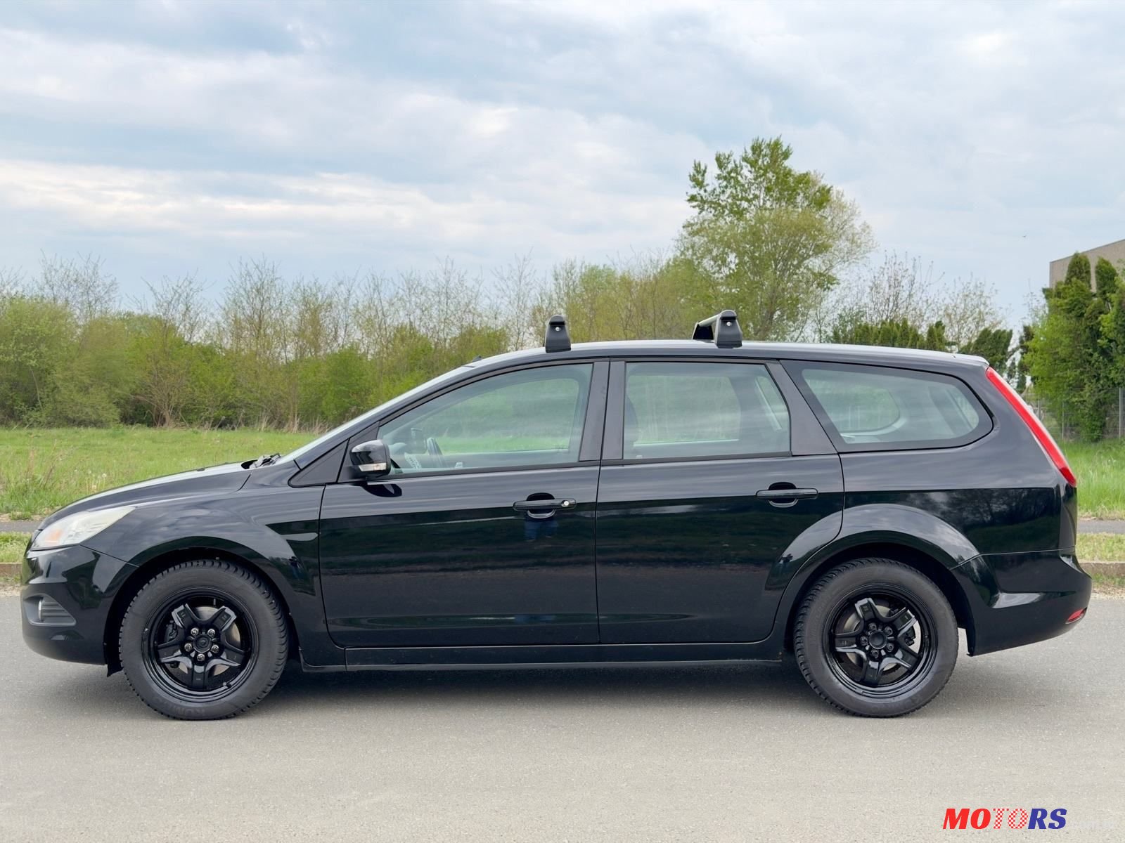 2010' Ford Focus Karavan photo #6