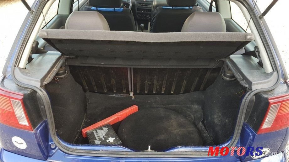 2001' SEAT Ibiza 1,9 Sdi photo #6