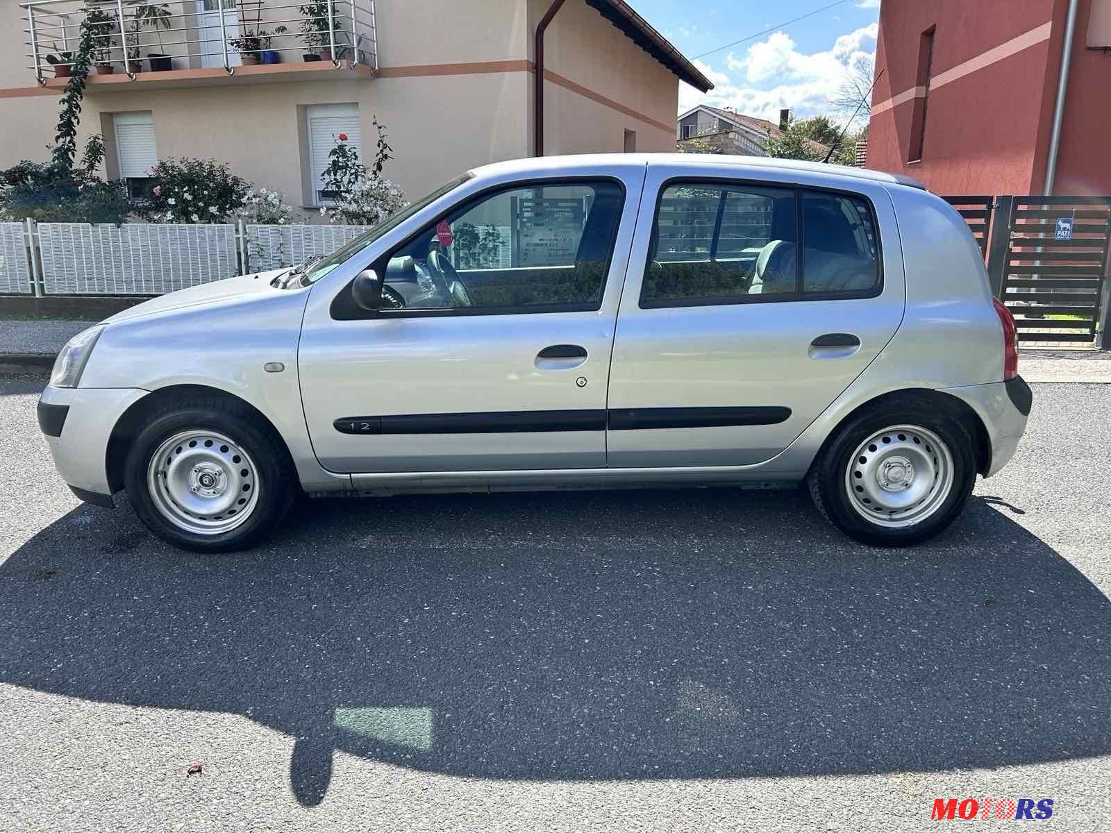 2006' Renault Clio 1,2 photo #3