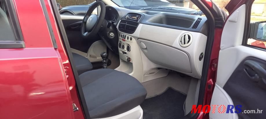 2004' Fiat Punto 1,2 photo #5