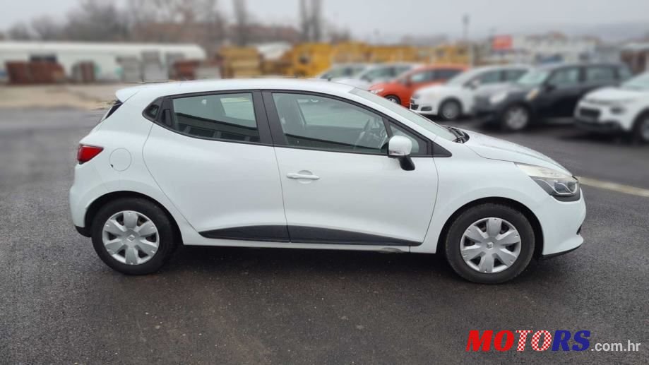2014' Renault Clio 1,2 16V photo #1
