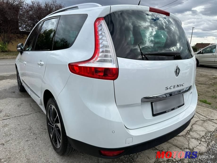 2015' Renault Grand Scenic Dci photo #5