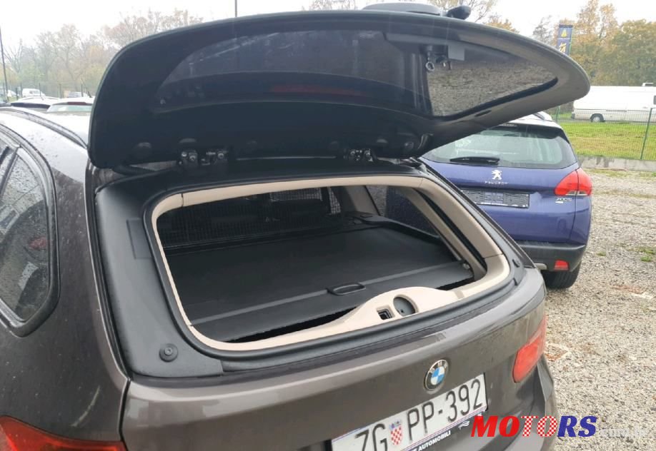 2013' BMW Serija 3 318D photo #5