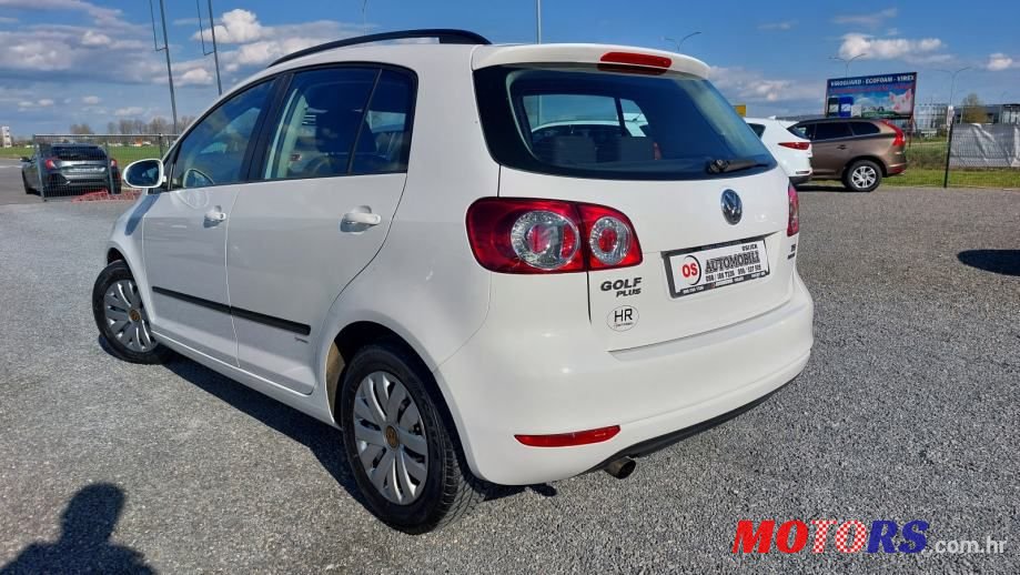 2010' Volkswagen Golf 6 1,2 Tsi photo #4