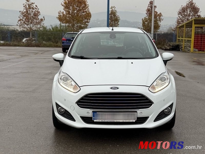 2014' Ford Fiesta 1,6 photo #2