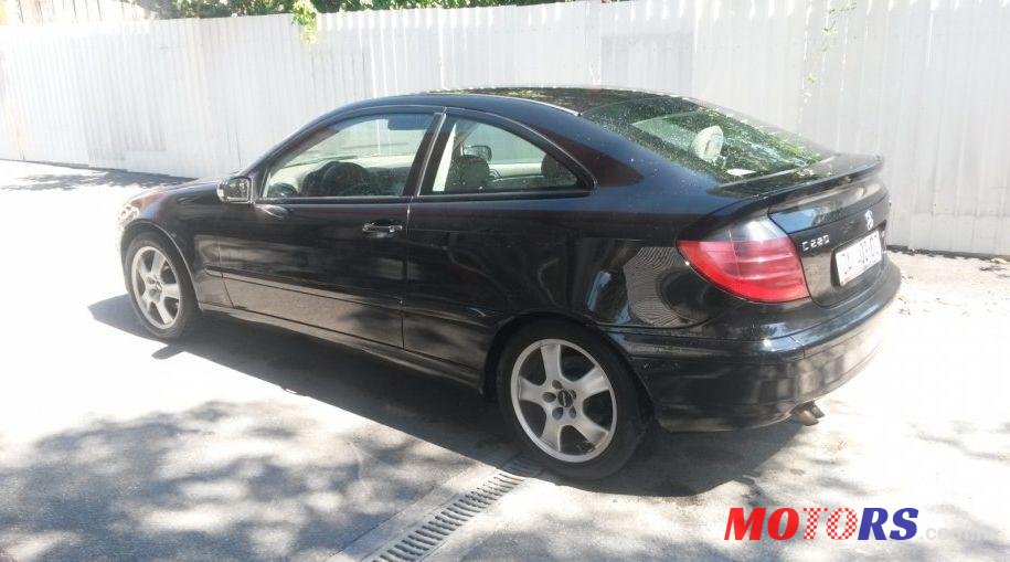 2002' Mercedes-Benz C Klasa-Sportcoupe 220 Cdi photo #1