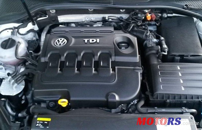 2014' Volkswagen Golf VII 1,6 Tdi Bmt photo #3