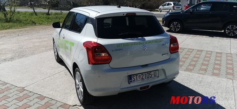 2020' Suzuki Swift 1,2 photo #3