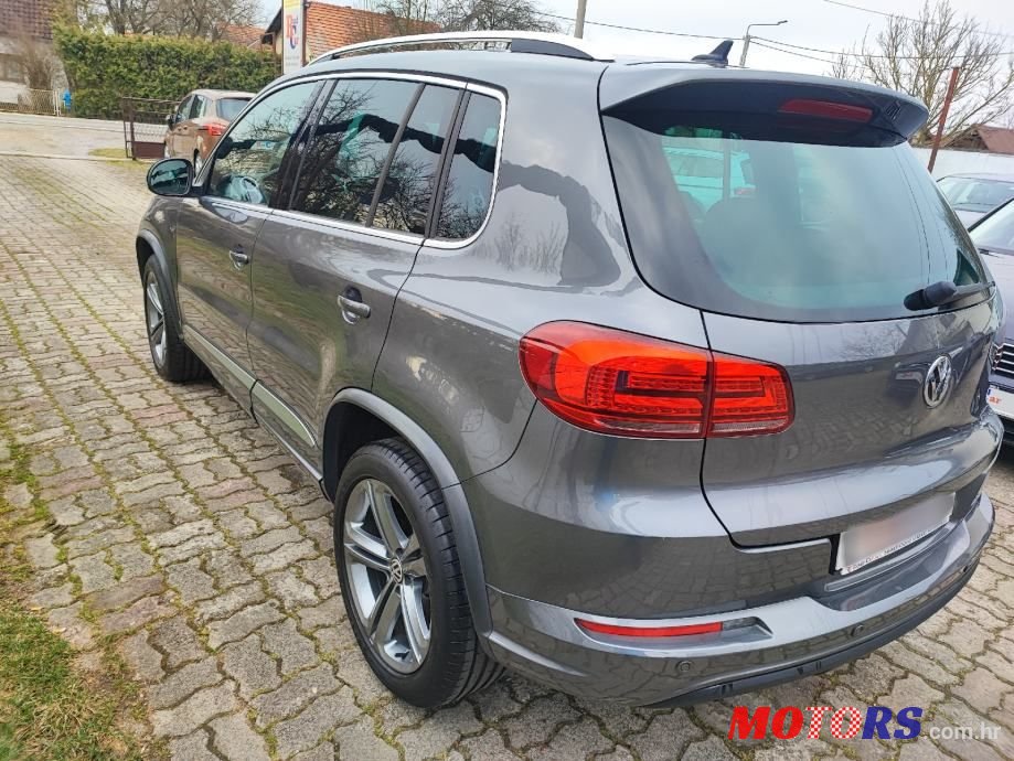 2014' Volkswagen Tiguan photo #4