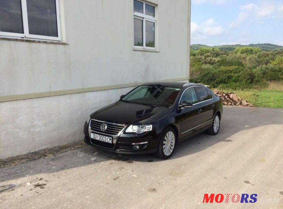 2010' Volkswagen Passat 2,0 Tdi photo #1