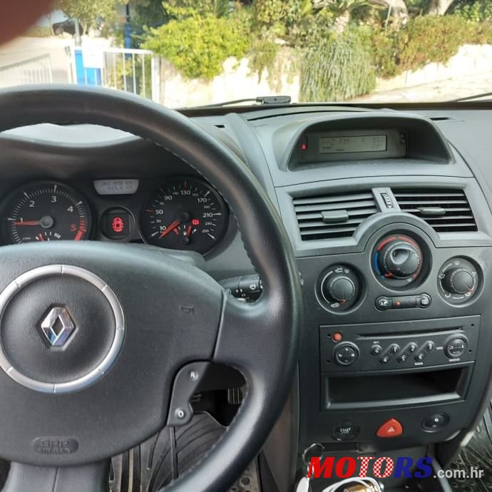 2008' Renault Megane Grandtour 1,5 Dci photo #5