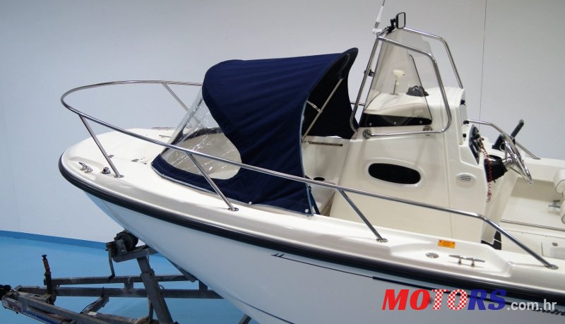 2001' Boston Whaler Outrage 21 photo #6