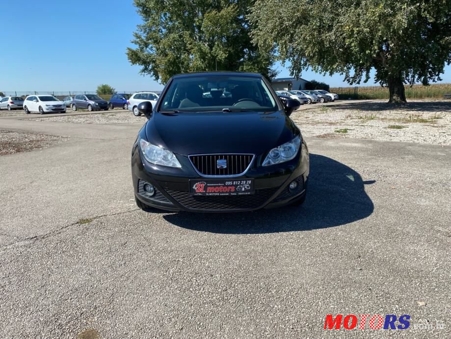2010' SEAT Ibiza photo #2