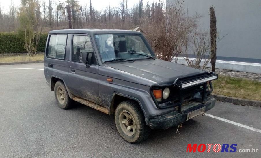 1984' Toyota Land Cruiser 2.4 Td photo #4