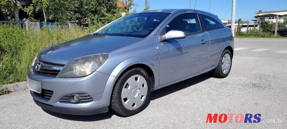 2006' Opel Astra 1,7 Cdti photo #1