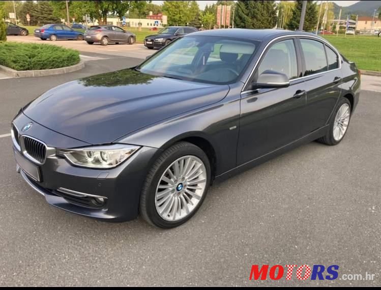 2013' BMW Serija 3 320D photo #2