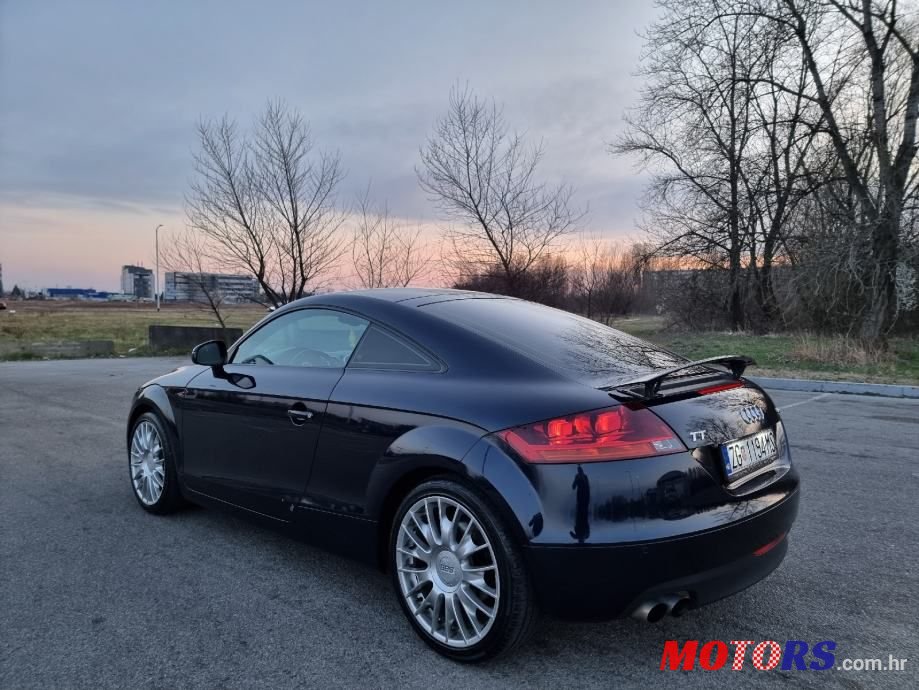 2010' Audi TT photo #3