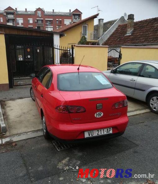 2004' SEAT Cordoba 1,9 Sdi photo #1