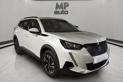 2020' Peugeot 2008 1,2 Puretech