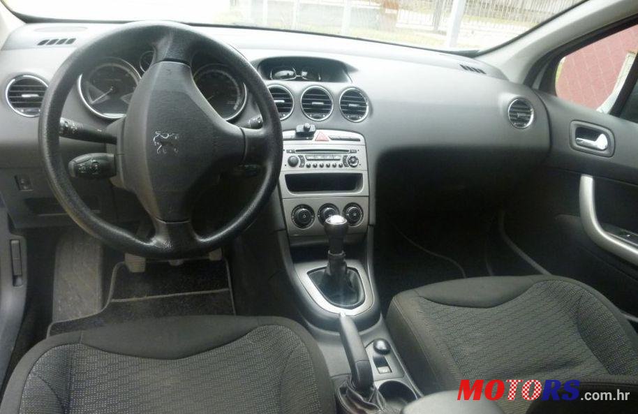 2009' Peugeot 308 Sw photo #2