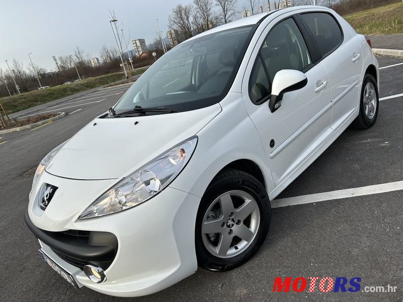 2012' Peugeot 207 1,4 photo #1