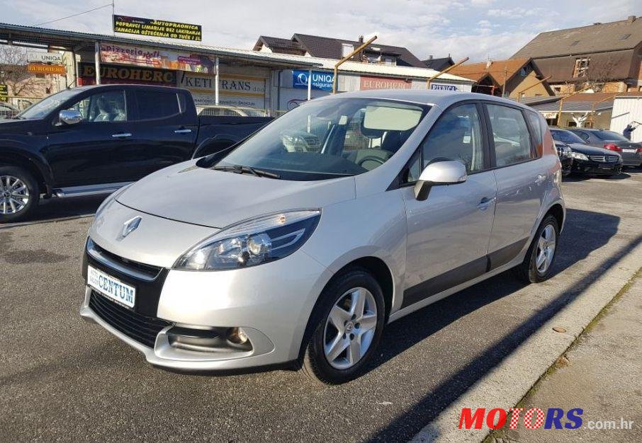 2012' Renault Scenic 1,5 Dci photo #1