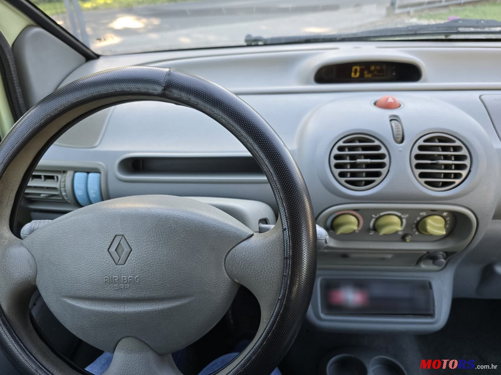 2006' Renault Twingo 1,2 photo #3