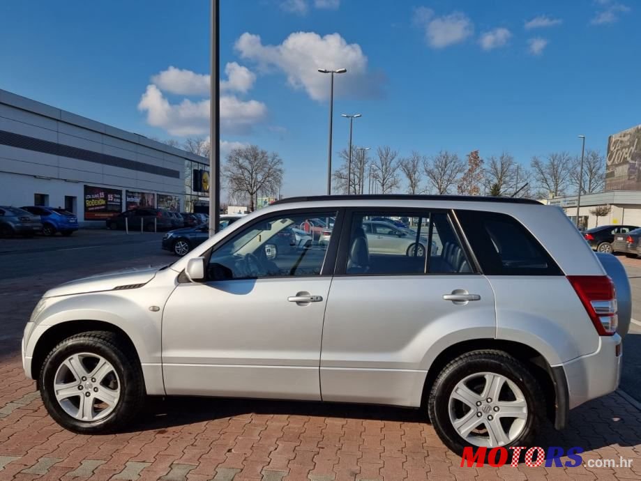 2006' Suzuki Grand Vitara 2,0 photo #2
